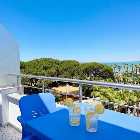 Appartement Sea View With Balcony In Durres 109 *